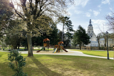 Parc Ronsard de Vendôme - Agrandir l'image 18907 sur 3, fenêtre modale