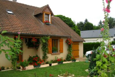 Maison fleurie à Vendôme - Agrandir l'image 19027 sur 6, fenêtre modale