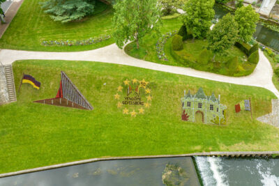 Agrandir l'image 31585 sur 18, fenêtre modale